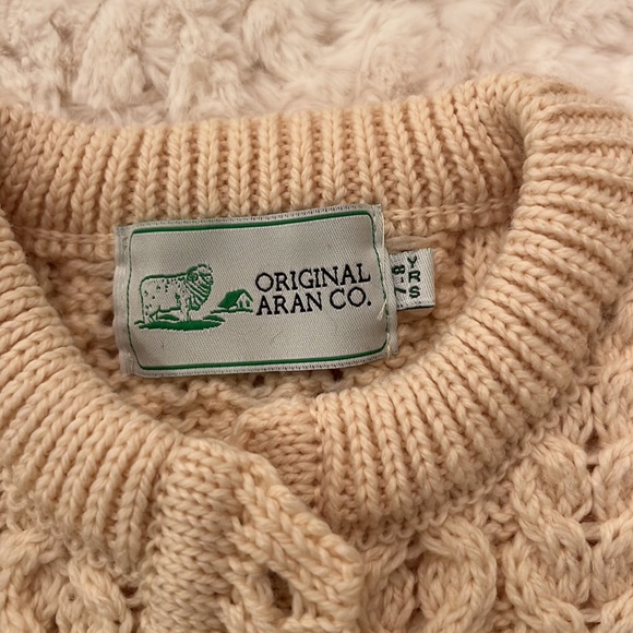 Original Aran Merino Wool Sweater From Ireland - Picture 2 of 3